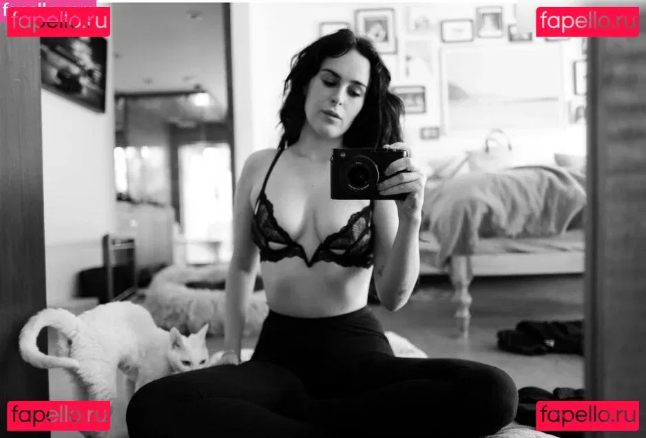 Rumer Willis Onlyfans Photo Gallery 