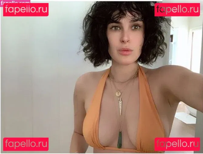 Rumer Willis Onlyfans Photo Gallery 