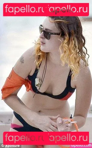 Rumer Willis Onlyfans Photo Gallery 