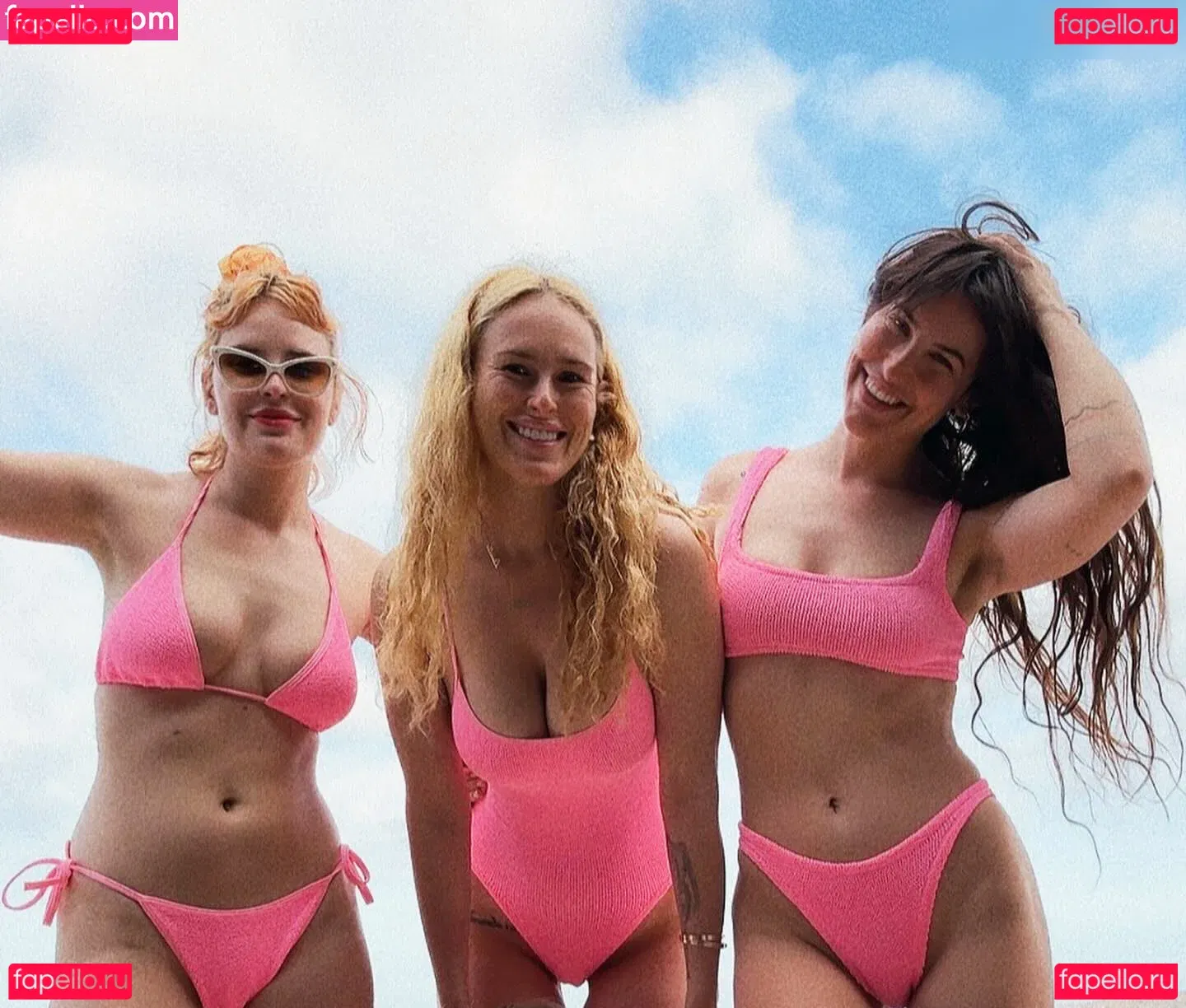 Rumer Willis Onlyfans Photo Gallery 