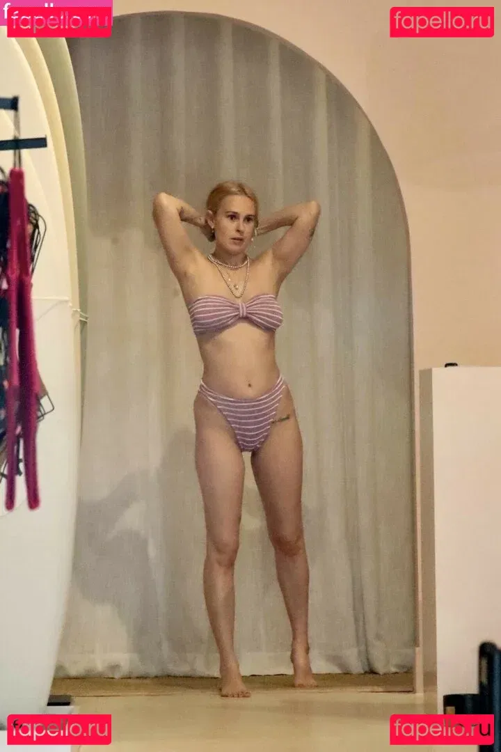 Rumer Willis Onlyfans Photo Gallery 