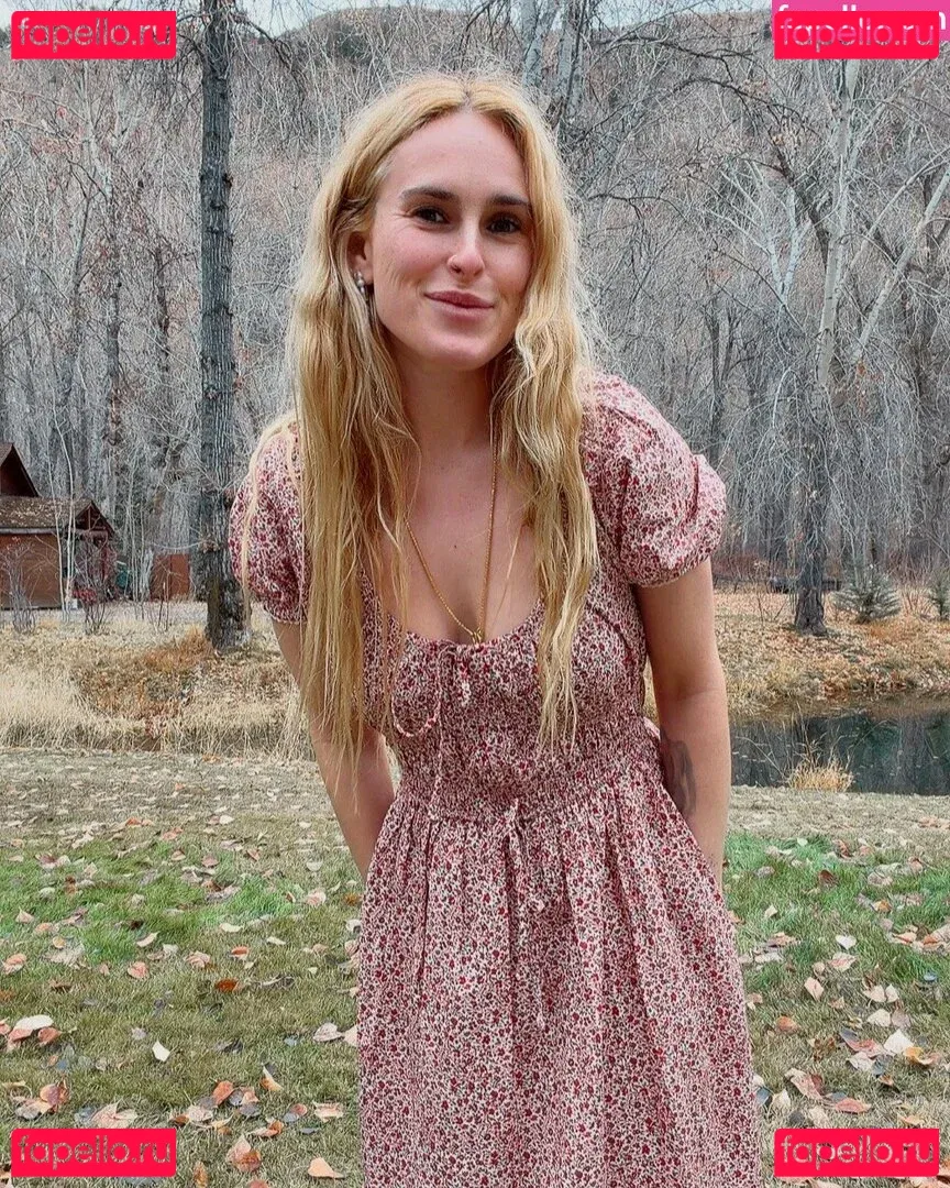 Rumer Willis Onlyfans Photo Gallery 