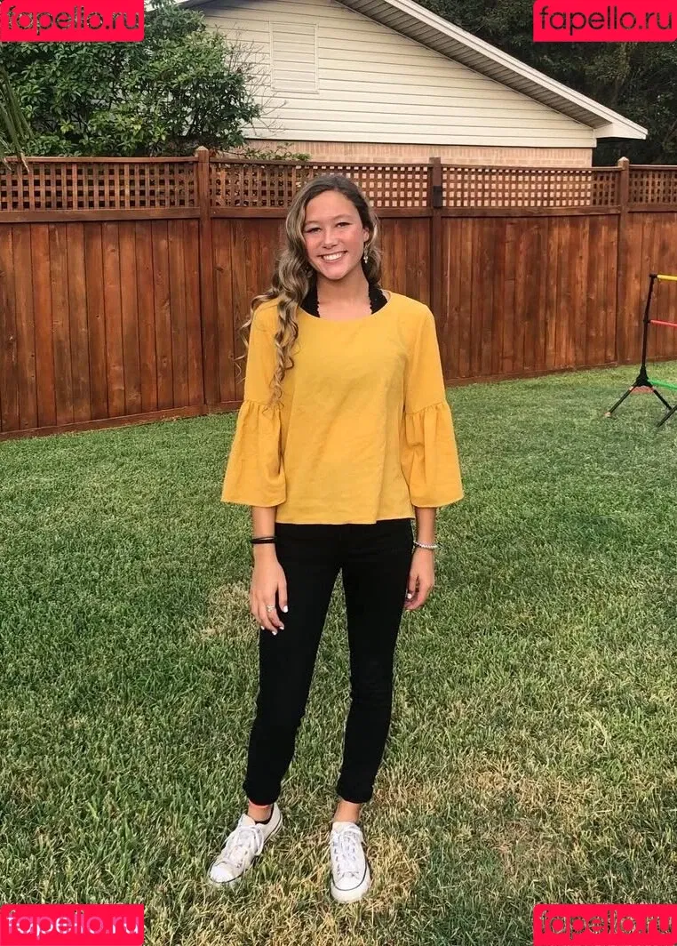 Gabriella Garrett / gabriella_garrett / https: / the.gabrielle Onlyfans Photo Gallery 