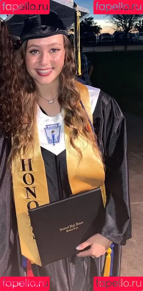 Gabriella Garrett / gabriella_garrett / https: / the.gabrielle Onlyfans Photo Gallery 