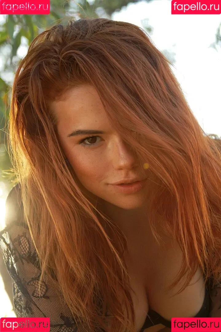 Sabrina Lynn / itssabrinalynn Onlyfans Photo Gallery 