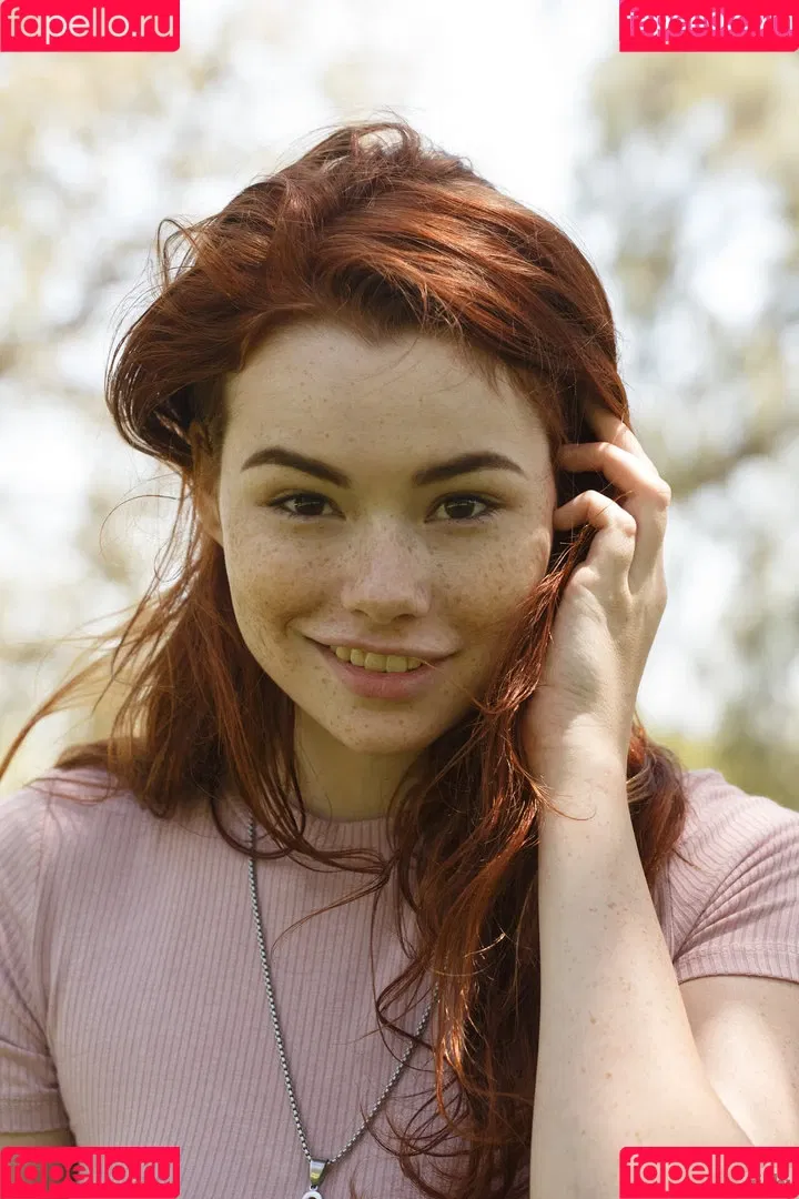 Sabrina Lynn / itssabrinalynn Onlyfans Photo Gallery 