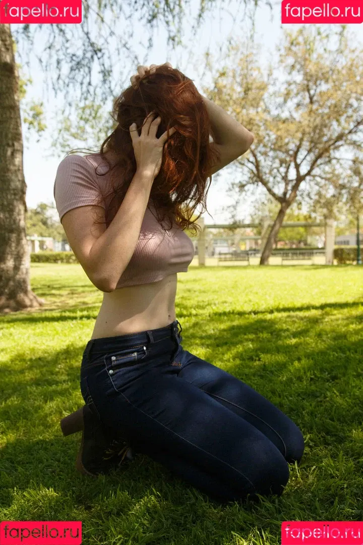 Sabrina Lynn / itssabrinalynn Onlyfans Photo Gallery 