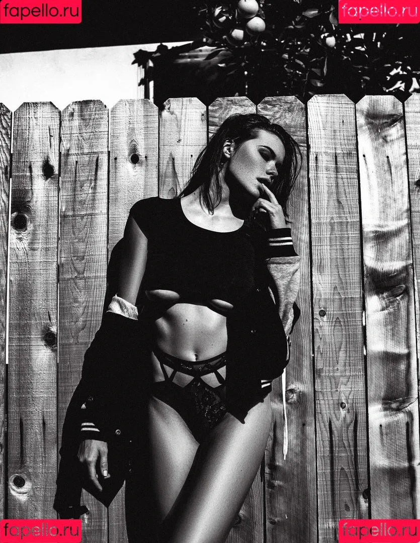 Sabrina Lynn / itssabrinalynn Onlyfans Photo Gallery 