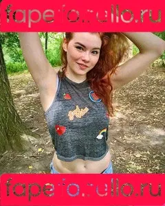 Sabrina Lynn / itssabrinalynn Onlyfans Photo Gallery 