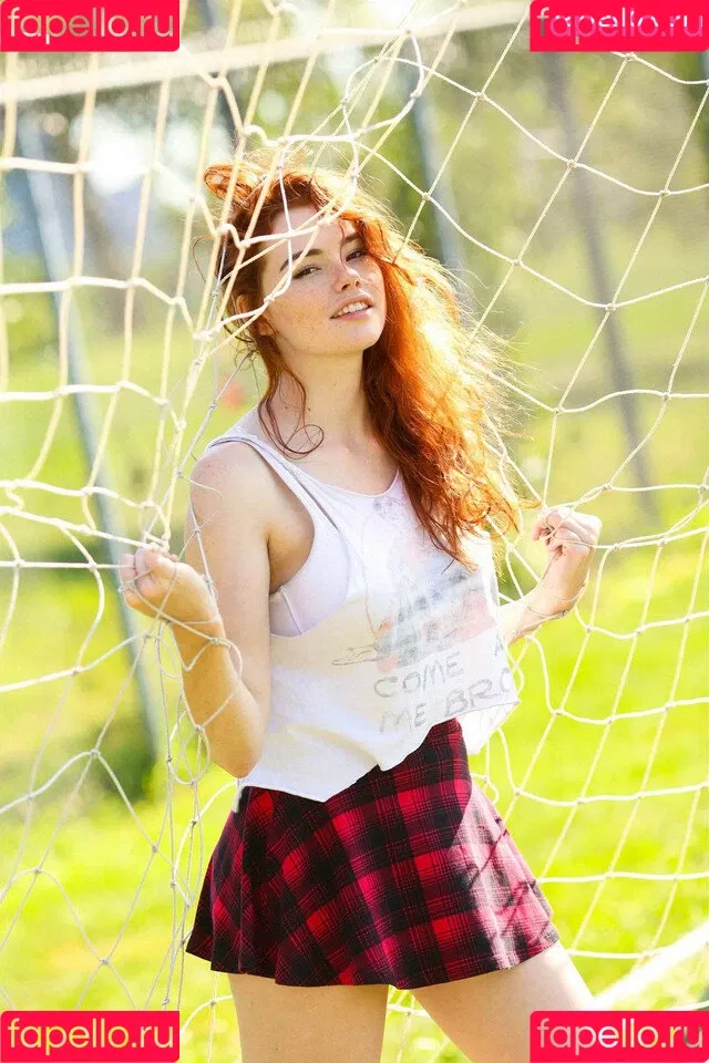 Sabrina Lynn / itssabrinalynn Onlyfans Photo Gallery 