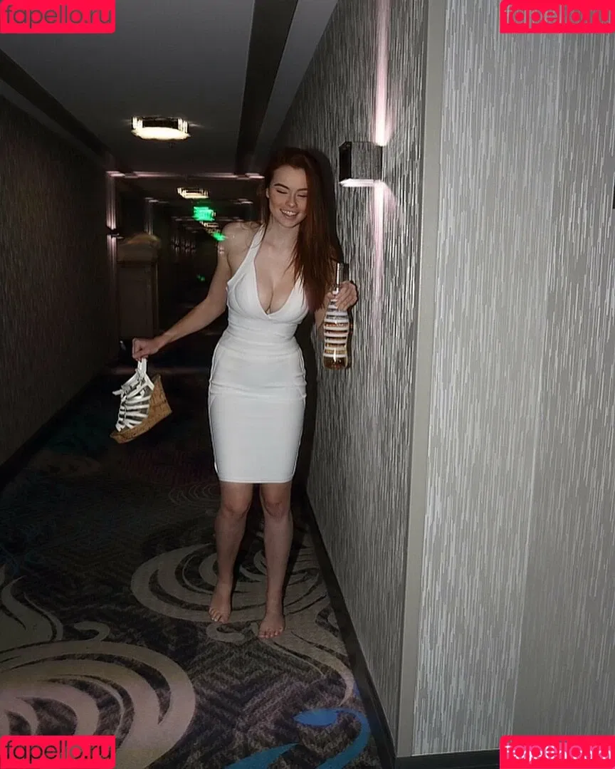 Sabrina Lynn / itssabrinalynn Onlyfans Photo Gallery 