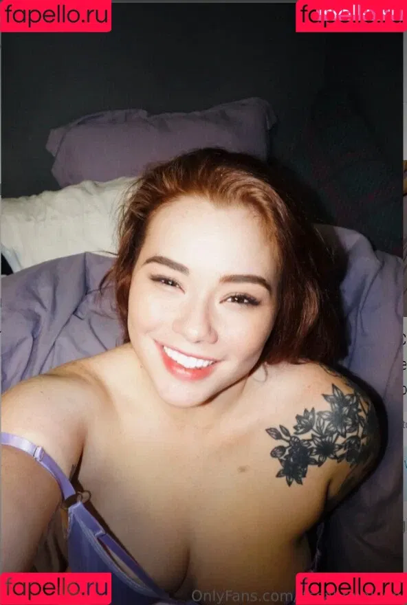 Sabrina Lynn / itssabrinalynn Onlyfans Photo Gallery 