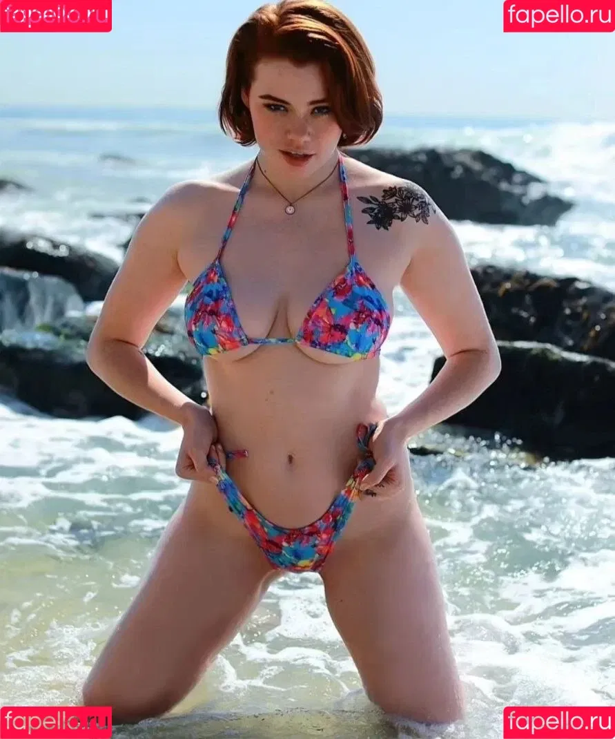 Sabrina Lynn / itssabrinalynn Onlyfans Photo Gallery 
