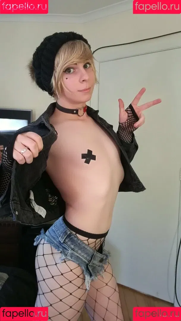 rosie_x2o / rosiexox2 Onlyfans Photo Gallery 