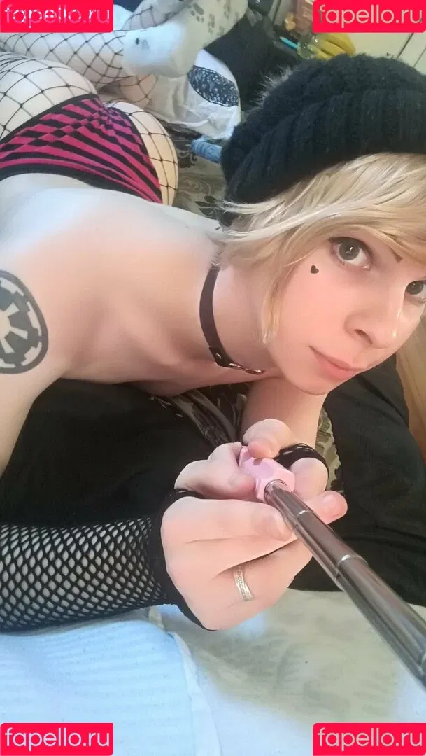 rosie_x2o / rosiexox2 Onlyfans Photo Gallery 