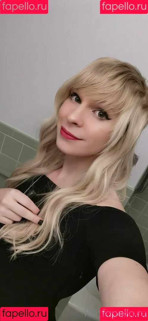 rosie_x2o / rosiexox2 Onlyfans Photo Gallery 