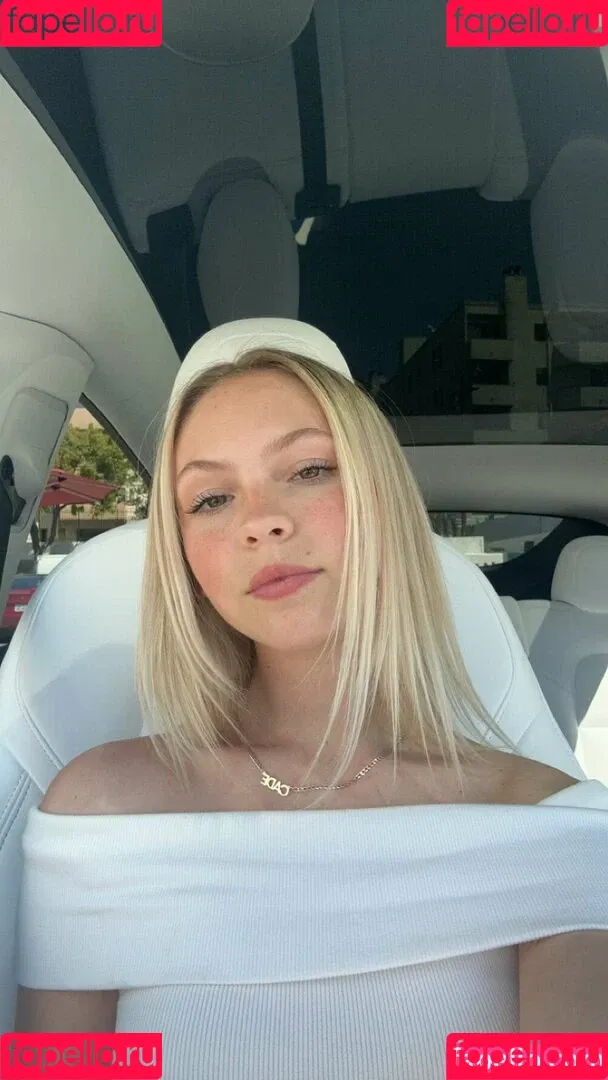 Jordyn Jones / jordylee.jones / jordynjones Onlyfans Photo Gallery 