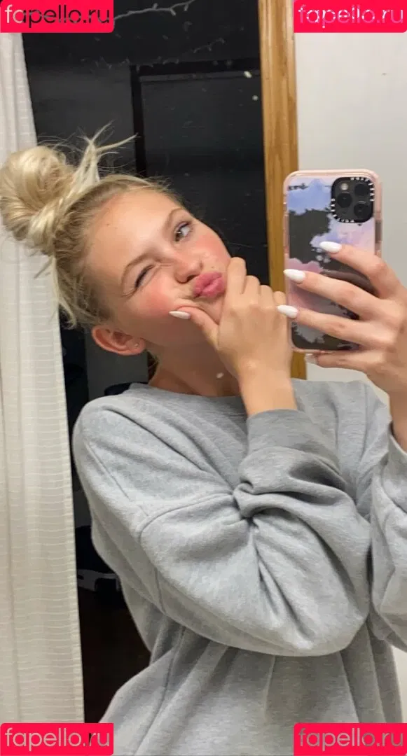 Jordyn Jones / jordylee.jones / jordynjones Onlyfans Photo Gallery 
