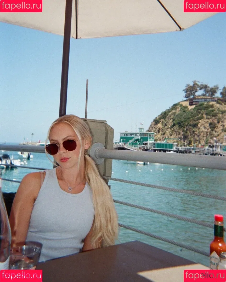 Jordyn Jones / jordylee.jones / jordynjones Onlyfans Photo Gallery 