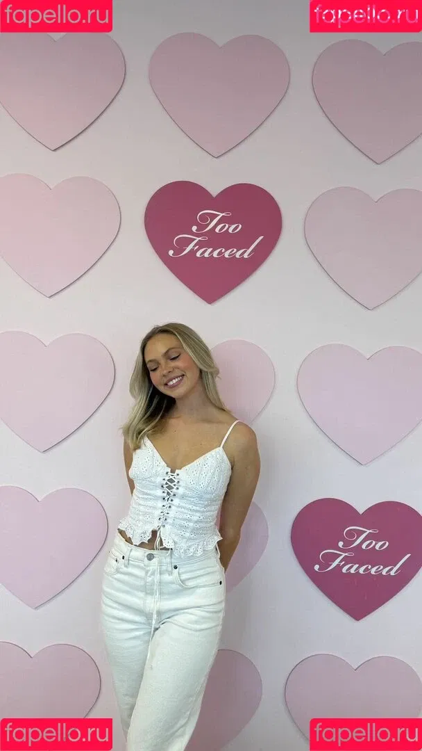 Jordyn Jones / jordylee.jones / jordynjones Onlyfans Photo Gallery 