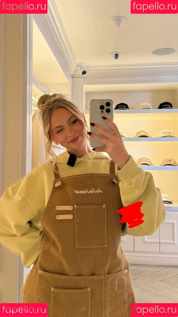 Jordyn Jones / jordylee.jones / jordynjones Onlyfans Photo Gallery 