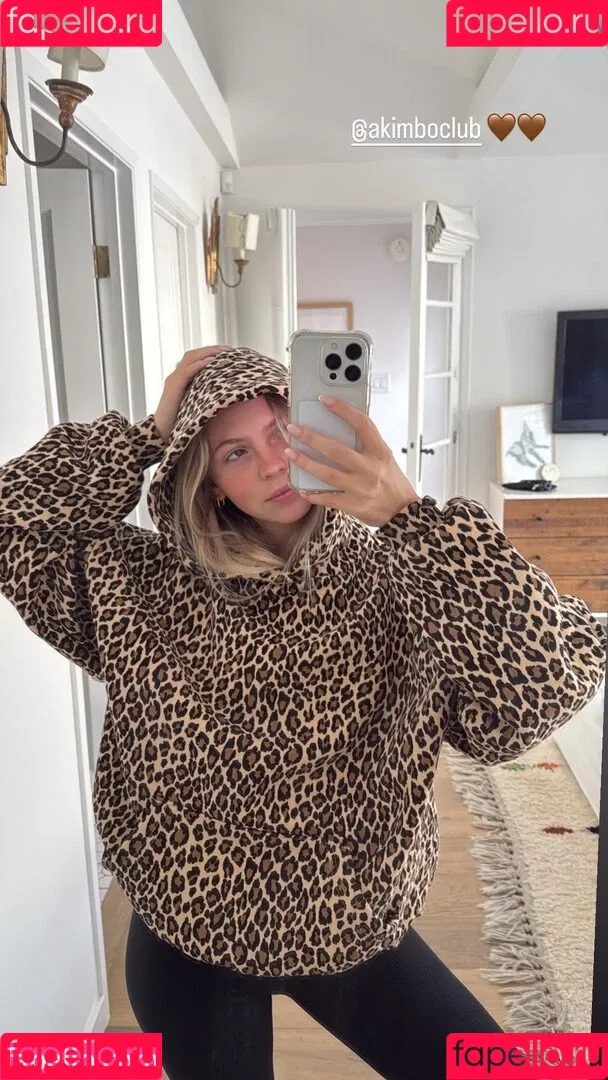 Jordyn Jones / jordylee.jones / jordynjones Onlyfans Photo Gallery 