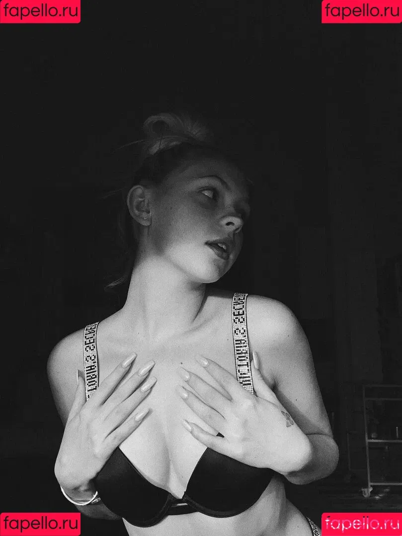 Jordyn Jones / jordylee.jones / jordynjones Onlyfans Photo Gallery 