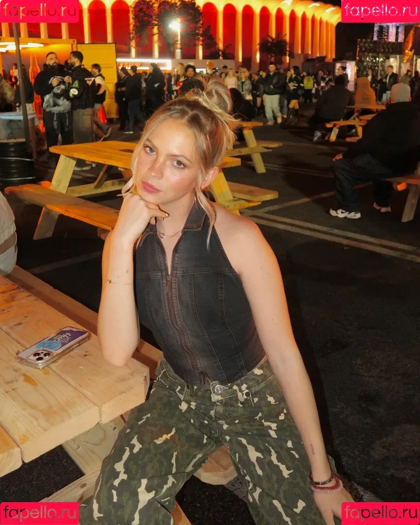 Jordyn Jones / jordylee.jones / jordynjones Onlyfans Photo Gallery 