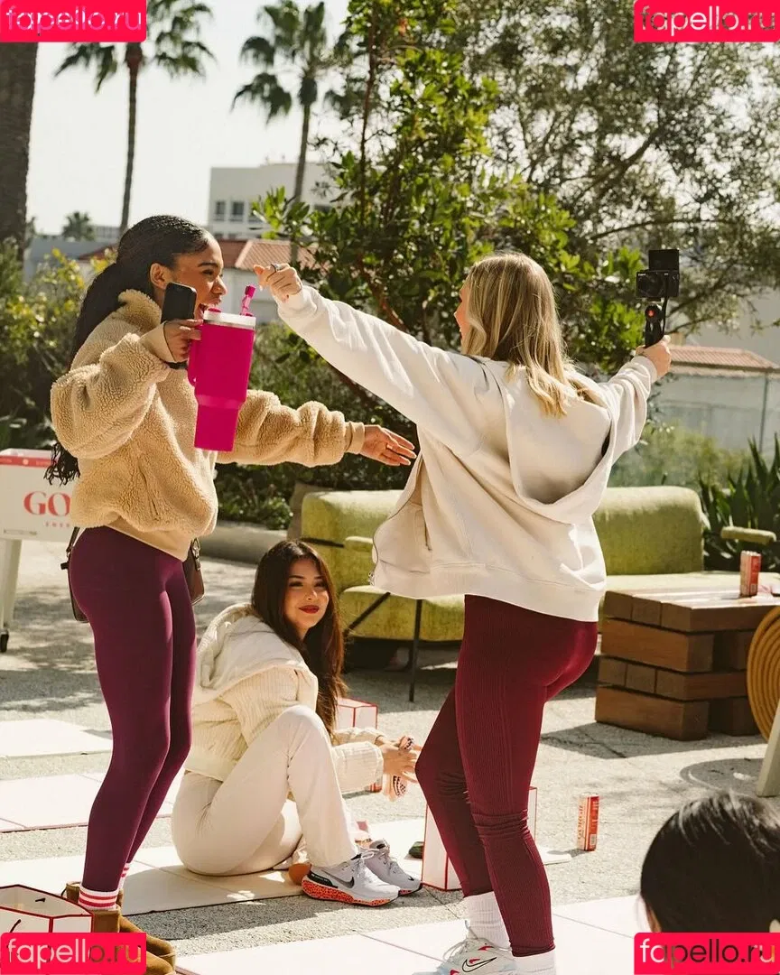 Jordyn Jones / jordylee.jones / jordynjones Onlyfans Photo Gallery 