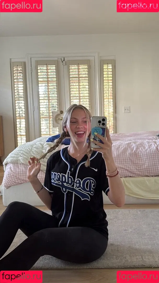 Jordyn Jones / jordylee.jones / jordynjones Onlyfans Photo Gallery 