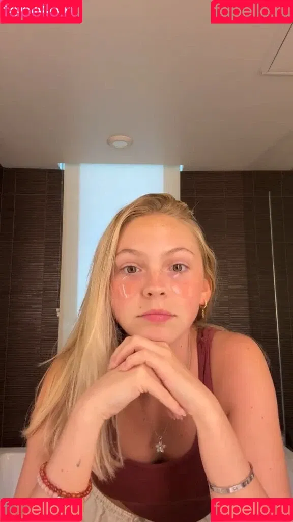 Jordyn Jones / jordylee.jones / jordynjones Onlyfans Photo Gallery 