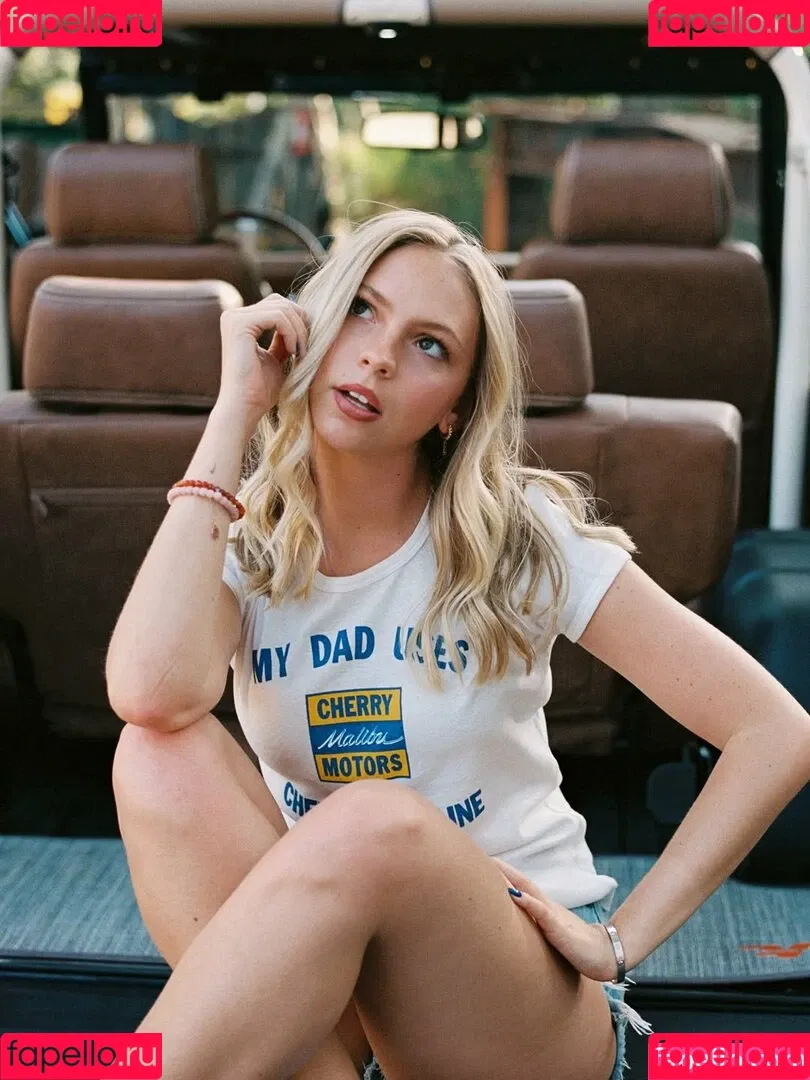 Jordyn Jones / jordylee.jones / jordynjones Onlyfans Photo Gallery 