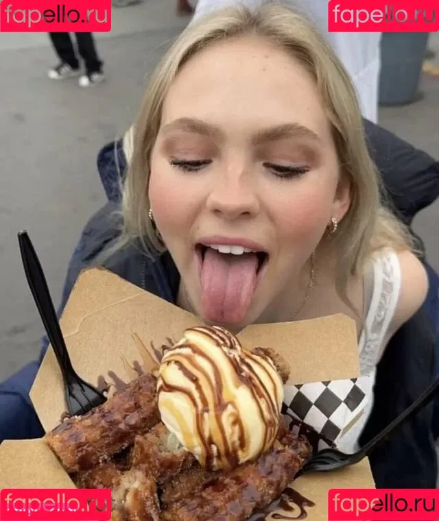 Jordyn Jones / jordylee.jones / jordynjones Onlyfans Photo Gallery 