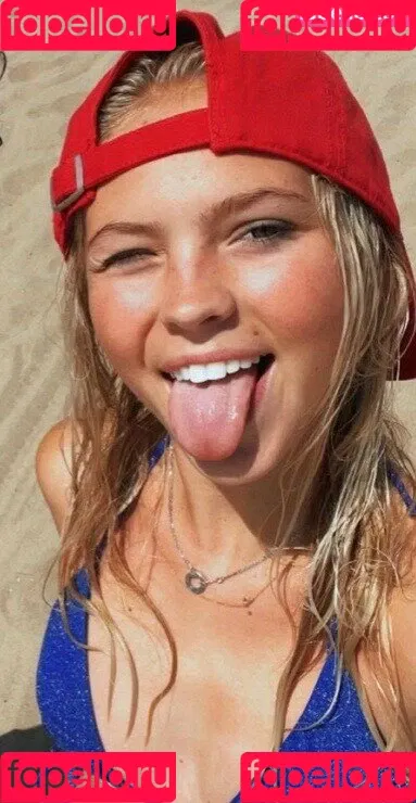 Jordyn Jones / jordylee.jones / jordynjones Onlyfans Photo Gallery 