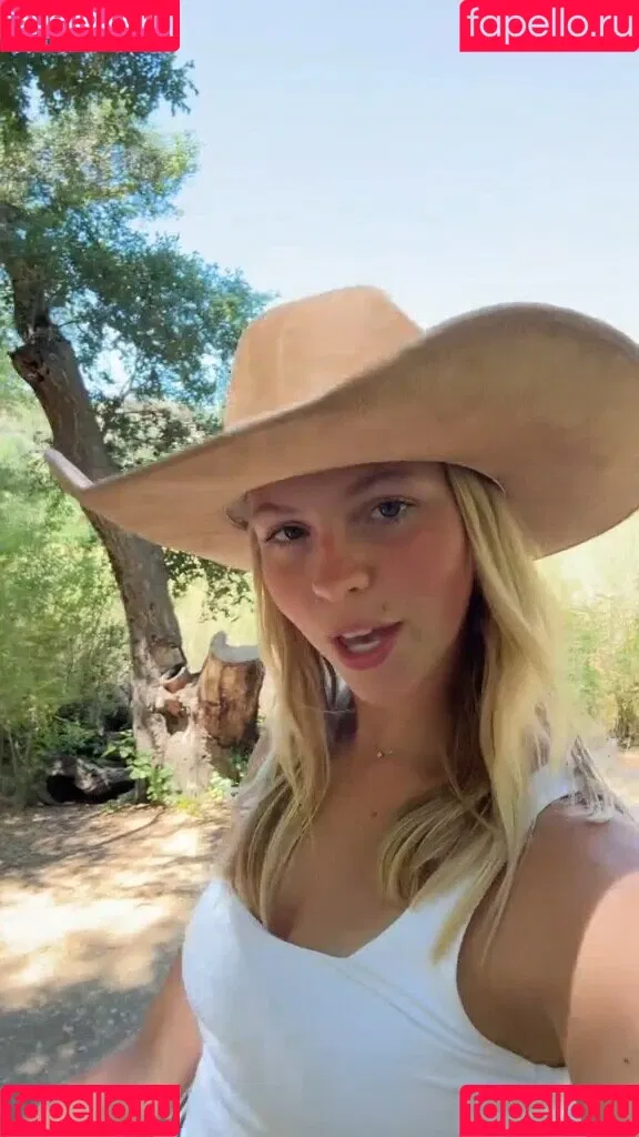 Jordyn Jones / jordylee.jones / jordynjones Onlyfans Photo Gallery 