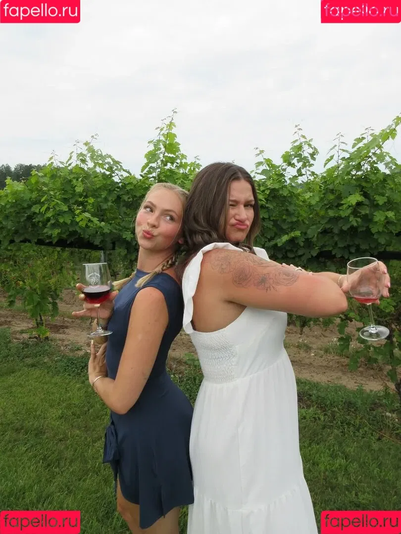 Jordyn Jones / jordylee.jones / jordynjones Onlyfans Photo Gallery 