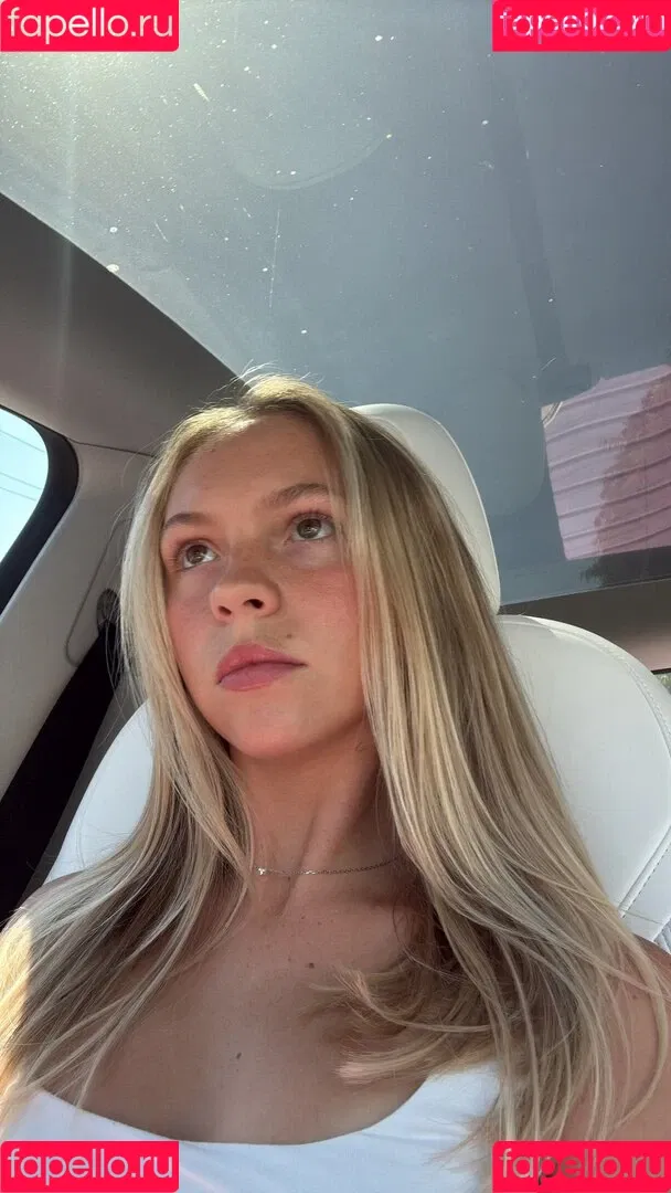 Jordyn Jones / jordylee.jones / jordynjones Onlyfans Photo Gallery 