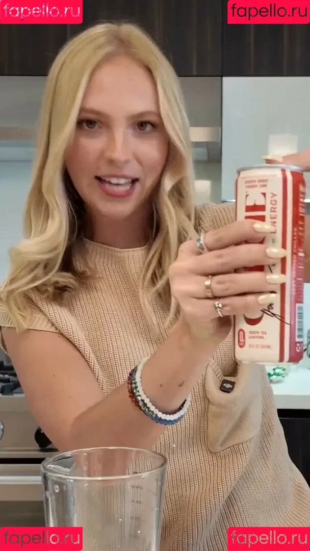 Jordyn Jones / jordylee.jones / jordynjones Onlyfans Photo Gallery 