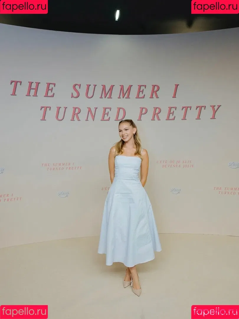 Jordyn Jones / jordylee.jones / jordynjones Onlyfans Photo Gallery 