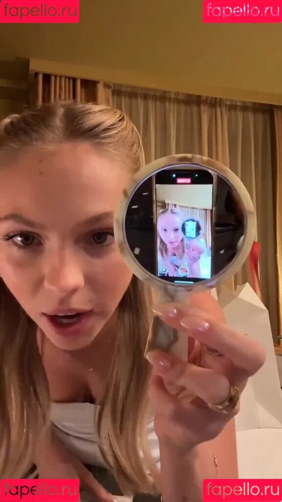 Jordyn Jones / jordylee.jones / jordynjones Onlyfans Photo Gallery 