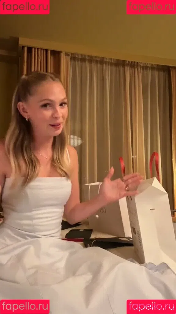 Jordyn Jones / jordylee.jones / jordynjones Onlyfans Photo Gallery 