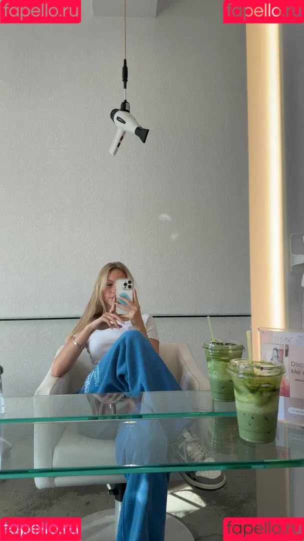 Jordyn Jones / jordylee.jones / jordynjones Onlyfans Photo Gallery 