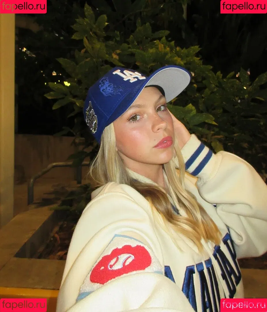 Jordyn Jones / jordylee.jones / jordynjones Onlyfans Photo Gallery 
