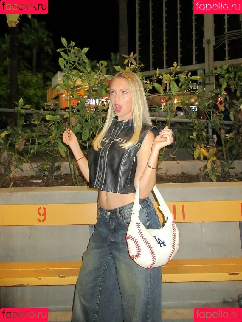 Jordyn Jones / jordylee.jones / jordynjones Onlyfans Photo Gallery 