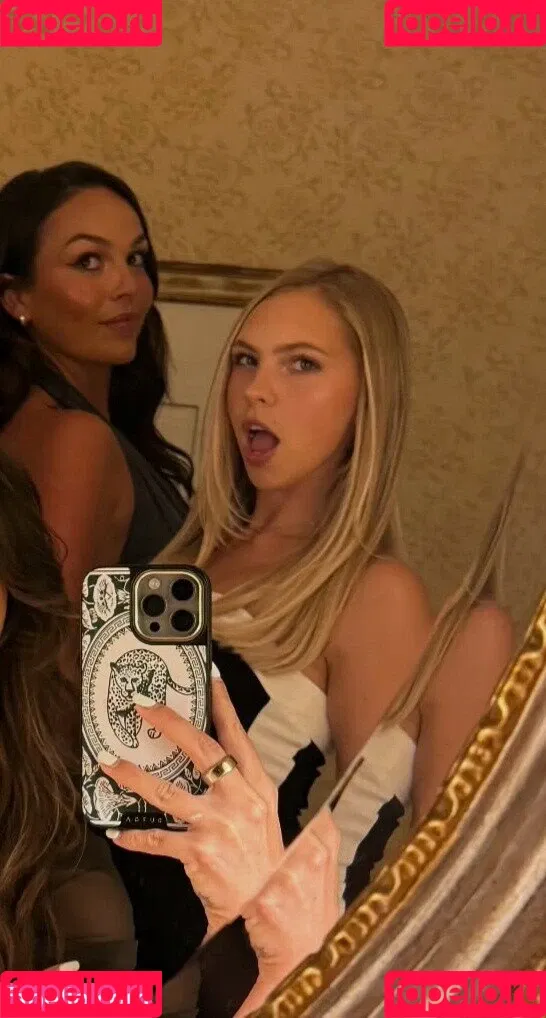 Jordyn Jones / jordylee.jones / jordynjones Onlyfans Photo Gallery 