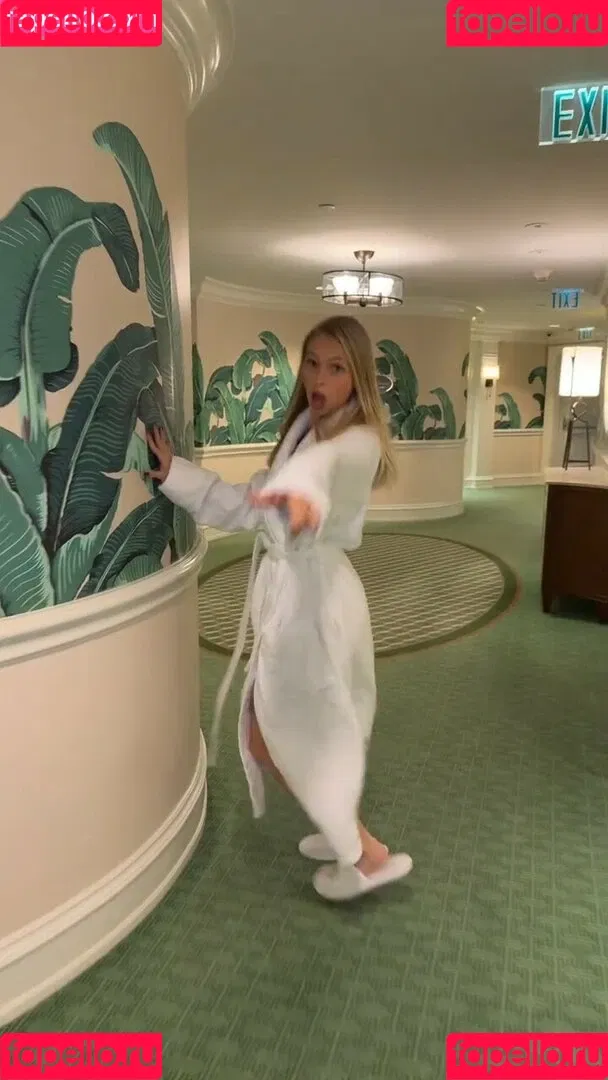 Jordyn Jones / jordylee.jones / jordynjones Onlyfans Photo Gallery 