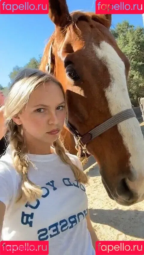 Jordyn Jones / jordylee.jones / jordynjones Onlyfans Photo Gallery 