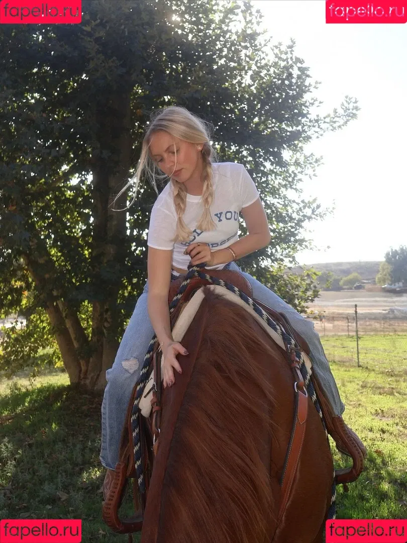 Jordyn Jones / jordylee.jones / jordynjones Onlyfans Photo Gallery 