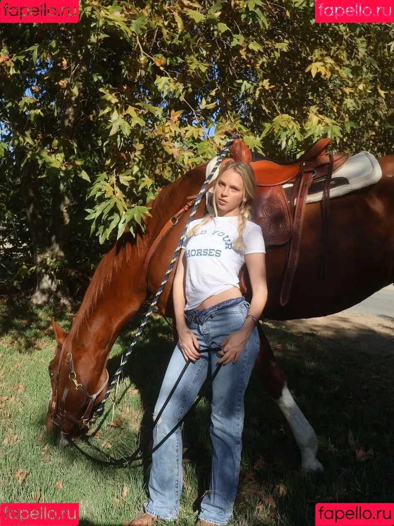 Jordyn Jones / jordylee.jones / jordynjones Onlyfans Photo Gallery 