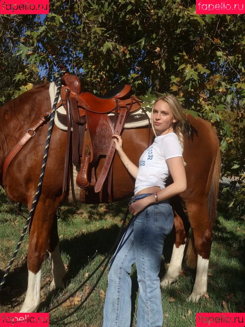 Jordyn Jones / jordylee.jones / jordynjones Onlyfans Photo Gallery 